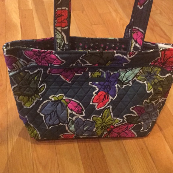 1 left❤️NWT Vera Bradley Falling Flowers tote - Picture 8 of 8